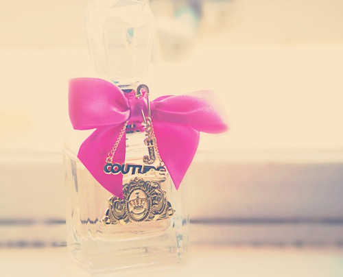 香水有毒 唯美香水美图_WWW.TQQA.COM