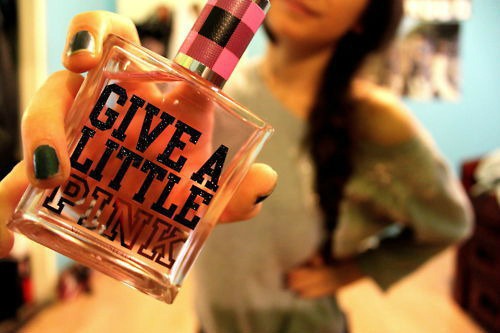 香水有毒 唯美香水美图_WWW.TQQA.COM