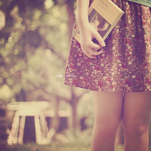 裙子是向下开的花朵_WWW.TQQA.COM