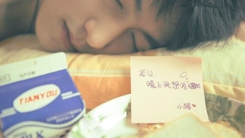 渐行的时光里一直有你 有爱的治愈系情侣唯美图_WWW.TQQA.COM