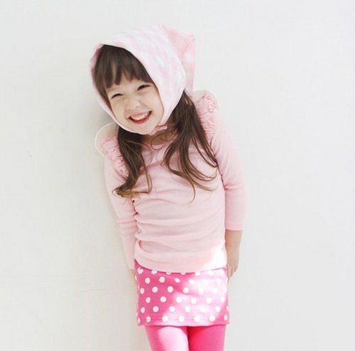有这么一个乖妹妹，那得多幸福 小清新女生图片_WWW.TQQA.COM
