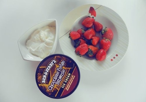 看一朵花，吃一顿饭 -小清新_WWW.TQQA.COM