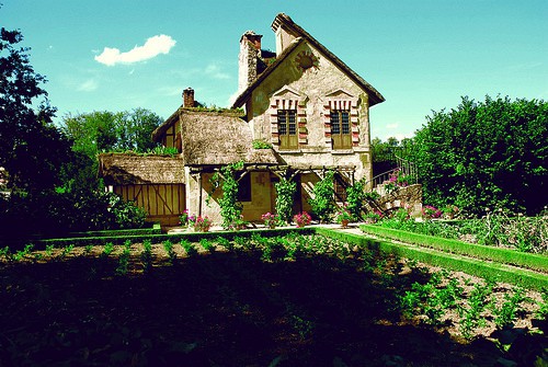 很有意境的欧洲小房子唯美图片，好想住哦_WWW.TQQA.COM