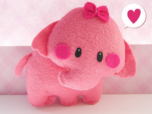 没有勇气说真话的我们  粉色调小清新图片_WWW.TQQA.COM