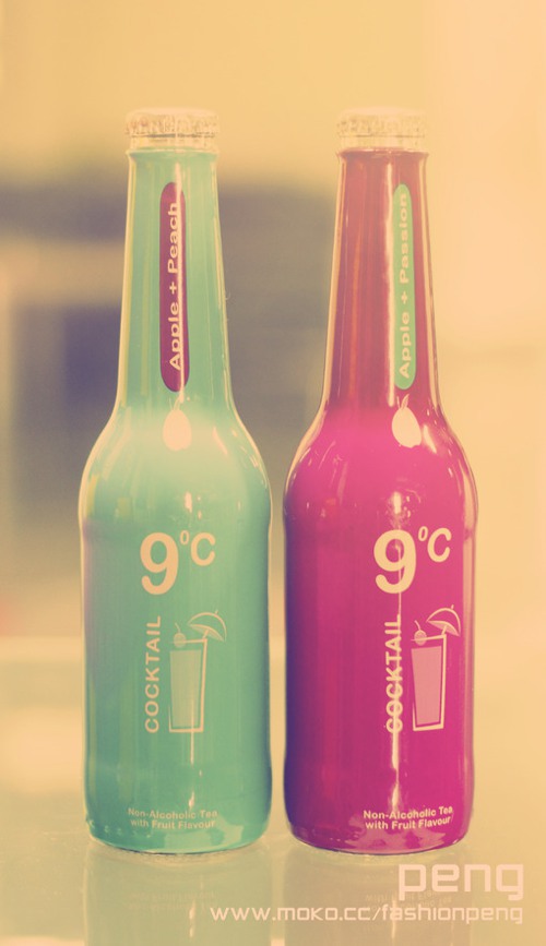 好看的瓶子里装着好喝的饮料 唯美小清新图片_WWW.TQQA.COM