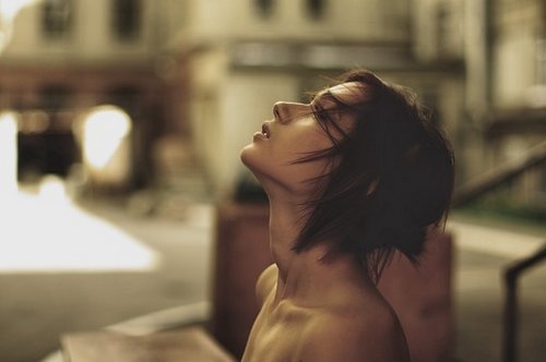 不变的依然是咫尺的距离，天涯的心思_WWW.TQQA.COM