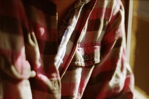 又是一个满是格子衬衫的季节_WWW.TQQA.COM