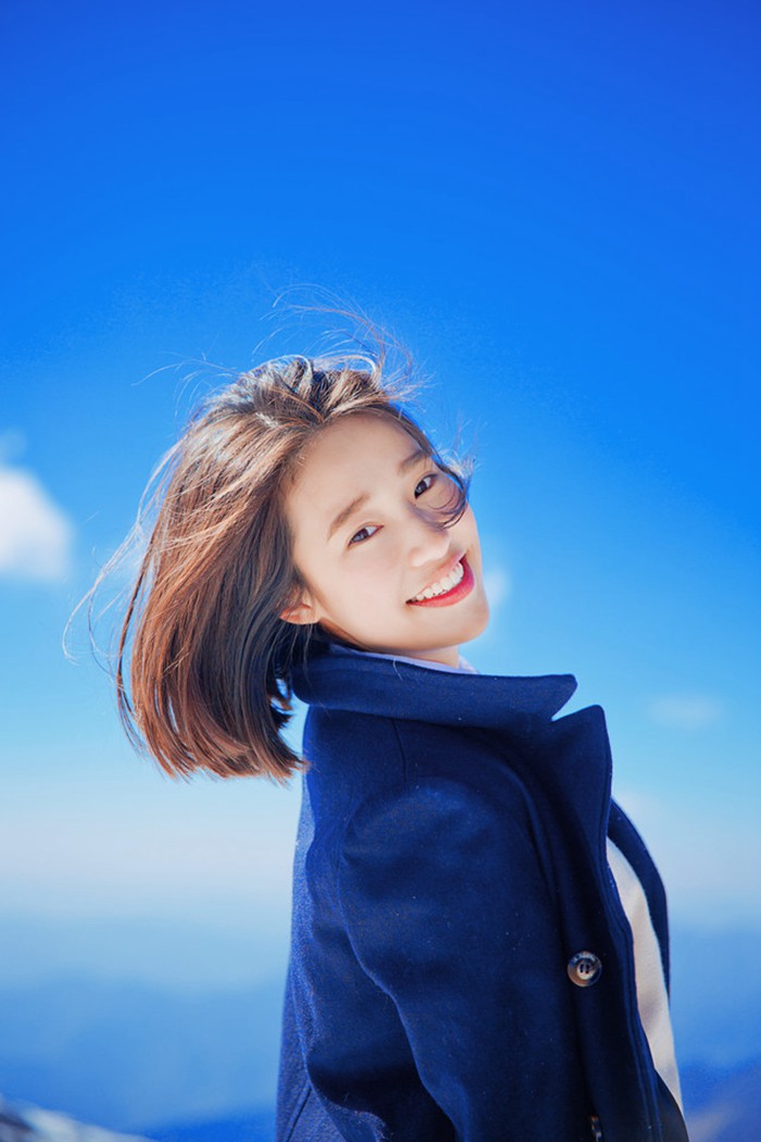 你的微笑看起来很美_日系小清新女生图片_WWW.TQQA.COM