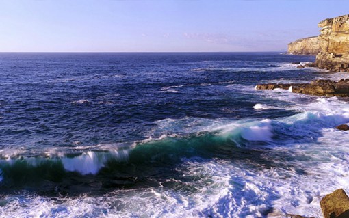 气势与美感并存的海岸线唯美小清新图片_WWW.TQQA.COM