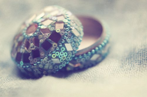 平凡的生活在继续_WWW.TQQA.COM