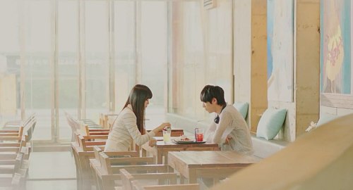 做一个置身事外的淡然女子_WWW.TQQA.COM