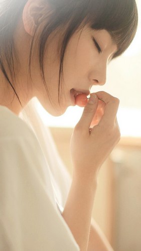 一场寂寞凭谁诉 -小清新_WWW.TQQA.COM