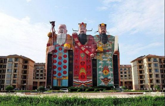 中国十大丑陋建筑历届盘点,丑出了新高度的奇葩_WWW.TQQA.COM