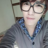 自搭情侣头像分开的一男一女:幸福就是我和你_WWW.TQQA.COM