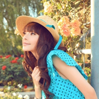 花季少女:戴帽子的唯美女生头像:超赞_WWW.TQQA.COM