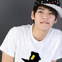 需要多久才能找到另一颗心:qq情侣头像一左一右_WWW.TQQA.COM