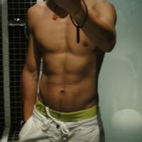 欧美头像男生霸气肌肉_WWW.TQQA.COM