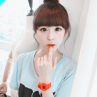 唯美小清新短发女生头像:回忆里寂寞模糊的小时_WWW.TQQA.COM