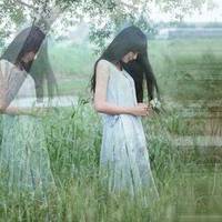 小清新阳光QQ女生头像:思念化作回忆_WWW.TQQA.COM