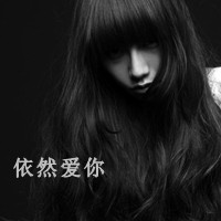 黑白伤感带文字的QQ女生头像_WWW.TQQA.COM