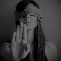 欧美帅气女头像:我的天空_WWW.TQQA.COM