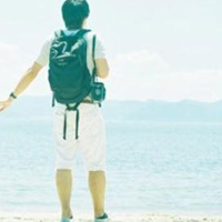 在海边的情侣头像一对2张:这种唯美意境好幸福_WWW.TQQA.COM