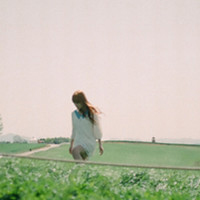 爱情渐渐褪去了颜色:唯美头像吧女头:不愿再见面_WWW.TQQA.COM