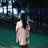 花一样的女神:唯美意境侧脸女生头像_WWW.TQQA.COM