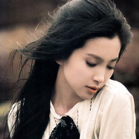 黑发可爱女生头像_WWW.TQQA.COM