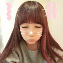 一男一女抱着小猫的QQ情侣头像:爱情就像候鸟_WWW.TQQA.COM