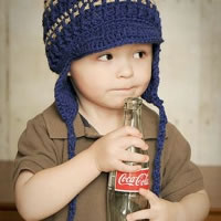 卖萌的孩纸可爱QQ头像_WWW.TQQA.COM