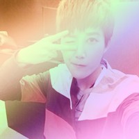 卡通+真人情侣头像一左一右_WWW.TQQA.COM