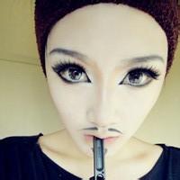 QQ头像女生可爱大眼睛:真情可贵_WWW.TQQA.COM