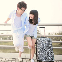 简单浪漫的情侣头像一男一女_WWW.TQQA.COM