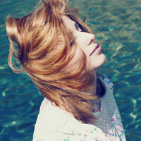 爱情渐渐褪去了颜色:唯美头像吧女头:不愿再见面_WWW.TQQA.COM