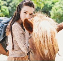等待未来:满是伤感的唯美女头_WWW.TQQA.COM
