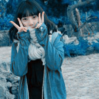 幸福会让我遗忘一切:可爱剪刀手带字女生头像_WWW.TQQA.COM