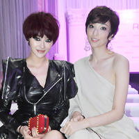 女神爱戴图片QQ头像_WWW.TQQA.COM
