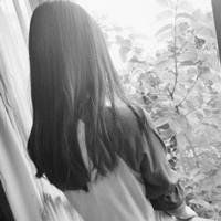 回不去的从前:qq黑色女生头像_WWW.TQQA.COM