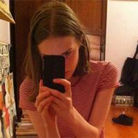 短头发欧美女孩头像:@心系你一人_WWW.TQQA.COM