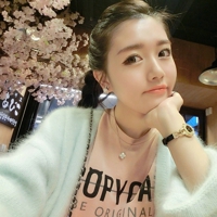 qq空间头像女生唯美:把爱放在心里久久_WWW.TQQA.COM