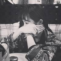 女生灰色qq头像:被爱情淘汰_WWW.TQQA.COM