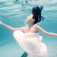 迷恋你的拥抱:怎么也忘不掉_WWW.TQQA.COM
