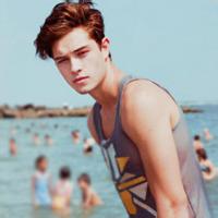 欧美头像男生霸气肌肉_WWW.TQQA.COM