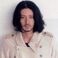 小田切让电影自裁QQ头像_WWW.TQQA.COM
