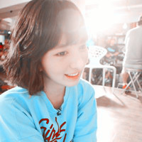 清纯女生阿宝色可爱QQ头像_WWW.TQQA.COM