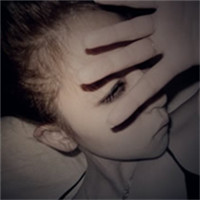 情侣头像男左女右:2张_WWW.TQQA.COM