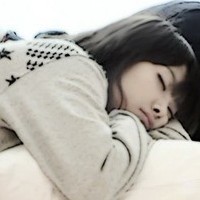 自搭QQ情侣头像:只不过想好好爱一个人_WWW.TQQA.COM