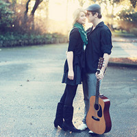 形影不离的幸福情侣QQ头像一对_WWW.TQQA.COM