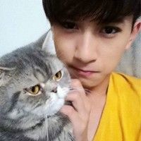 梦中有朵幸福的云:超拽情侣一男一女头像_WWW.TQQA.COM